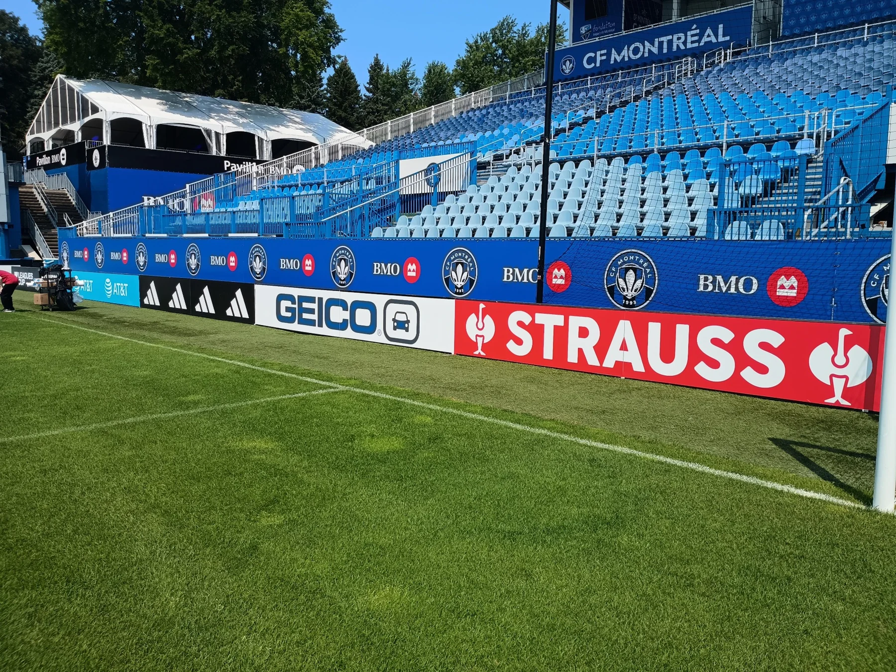 Bandes publicitaires du CF Montréal